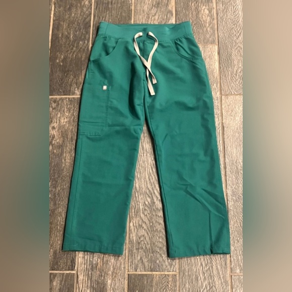 Figs Other Hunter Green Figs Scrub Pants Xs Petite Poshmark